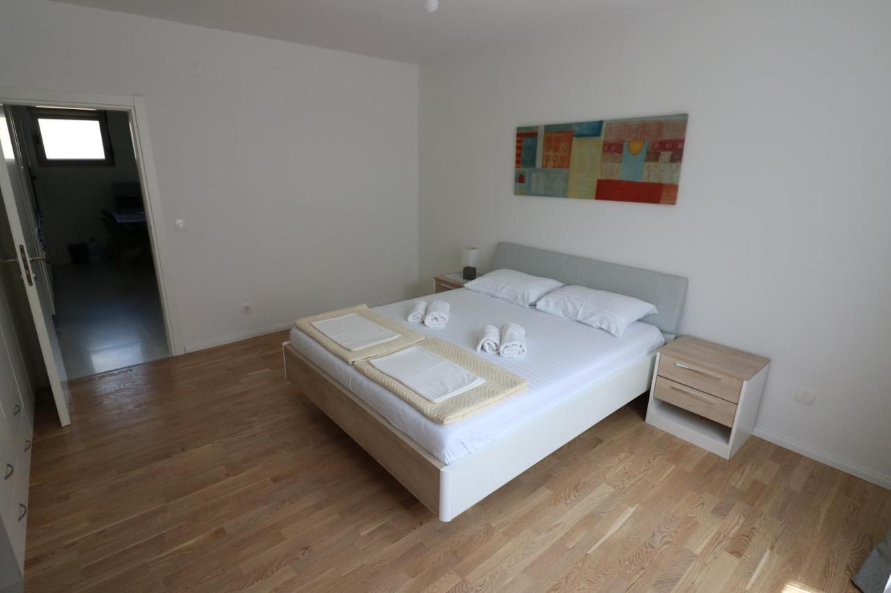Apartment Sandrita โกตอร์ ภายนอก รูปภาพ